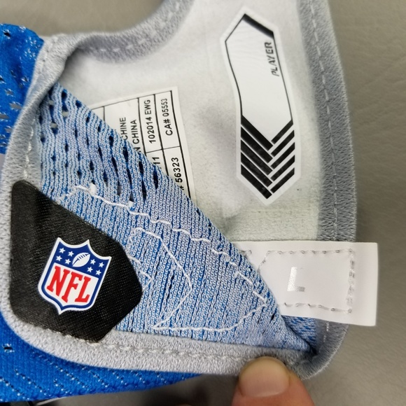 Nike Vapor Knit Detroit Lions NFL Football Gloves - Picture 4 of 5